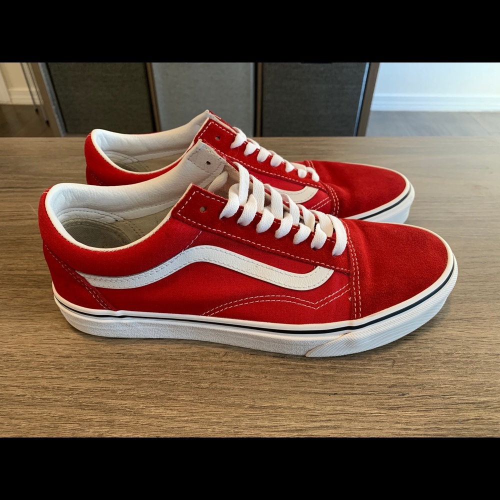Vans Old Skool (Size 9)